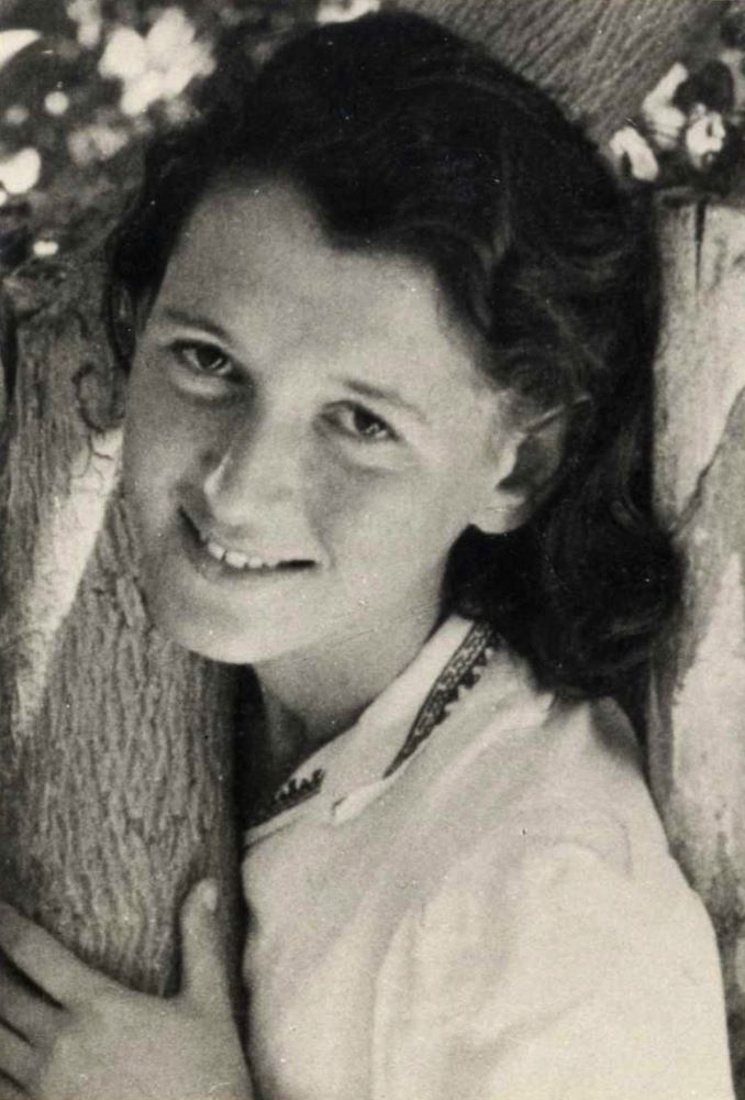 בלה פפירוביץ', תמונה שאותרה על ידי ארגון "לתת פנים לנופלים"